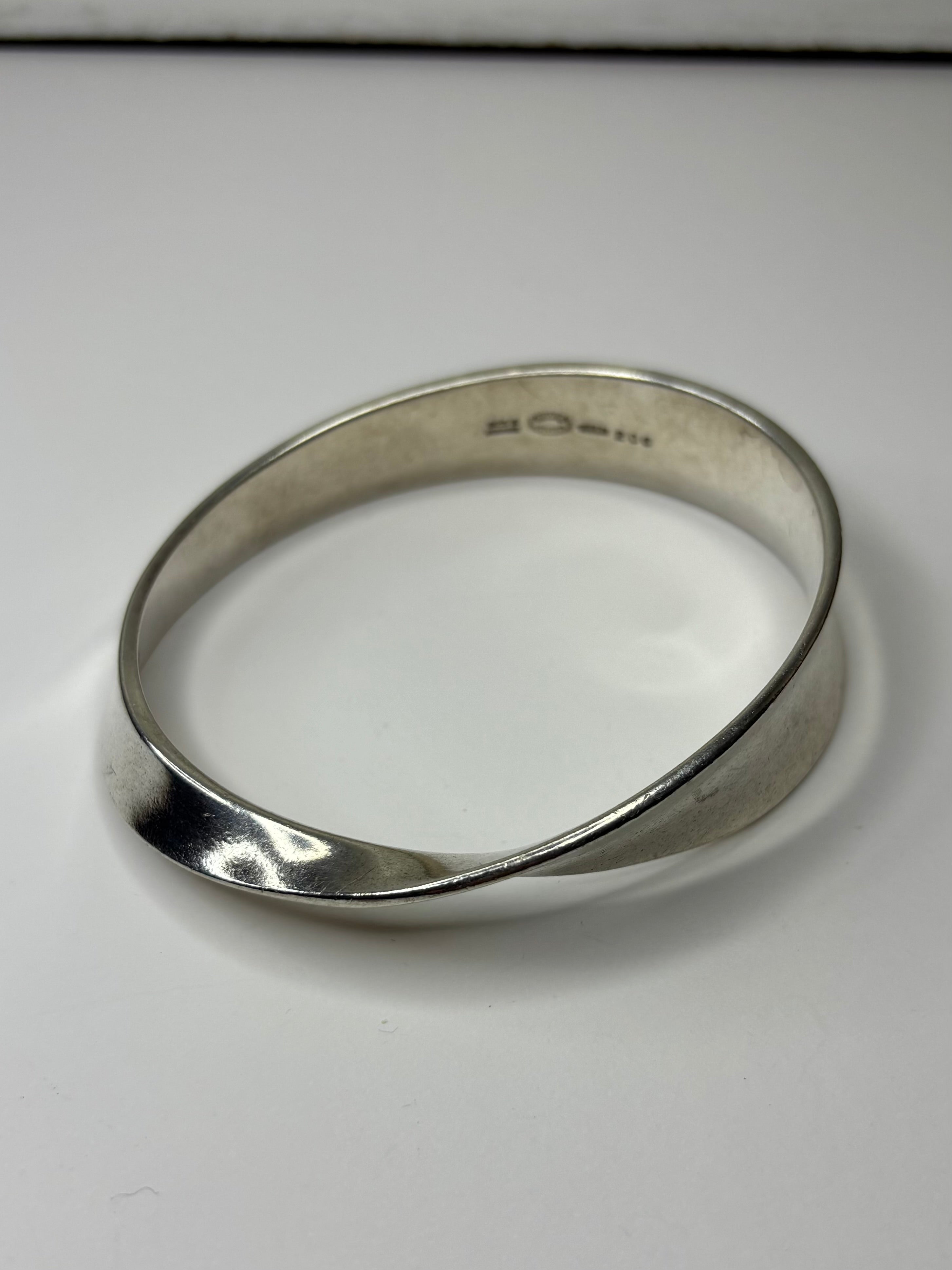 Georg Jensen 206 925 Sterling Silver Bangle Vivianna Torun