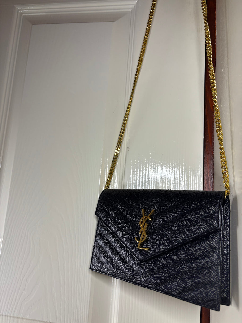 YSL Yves Saint Laurent Cassandre Envelope Chain Wallet Excellent Condition