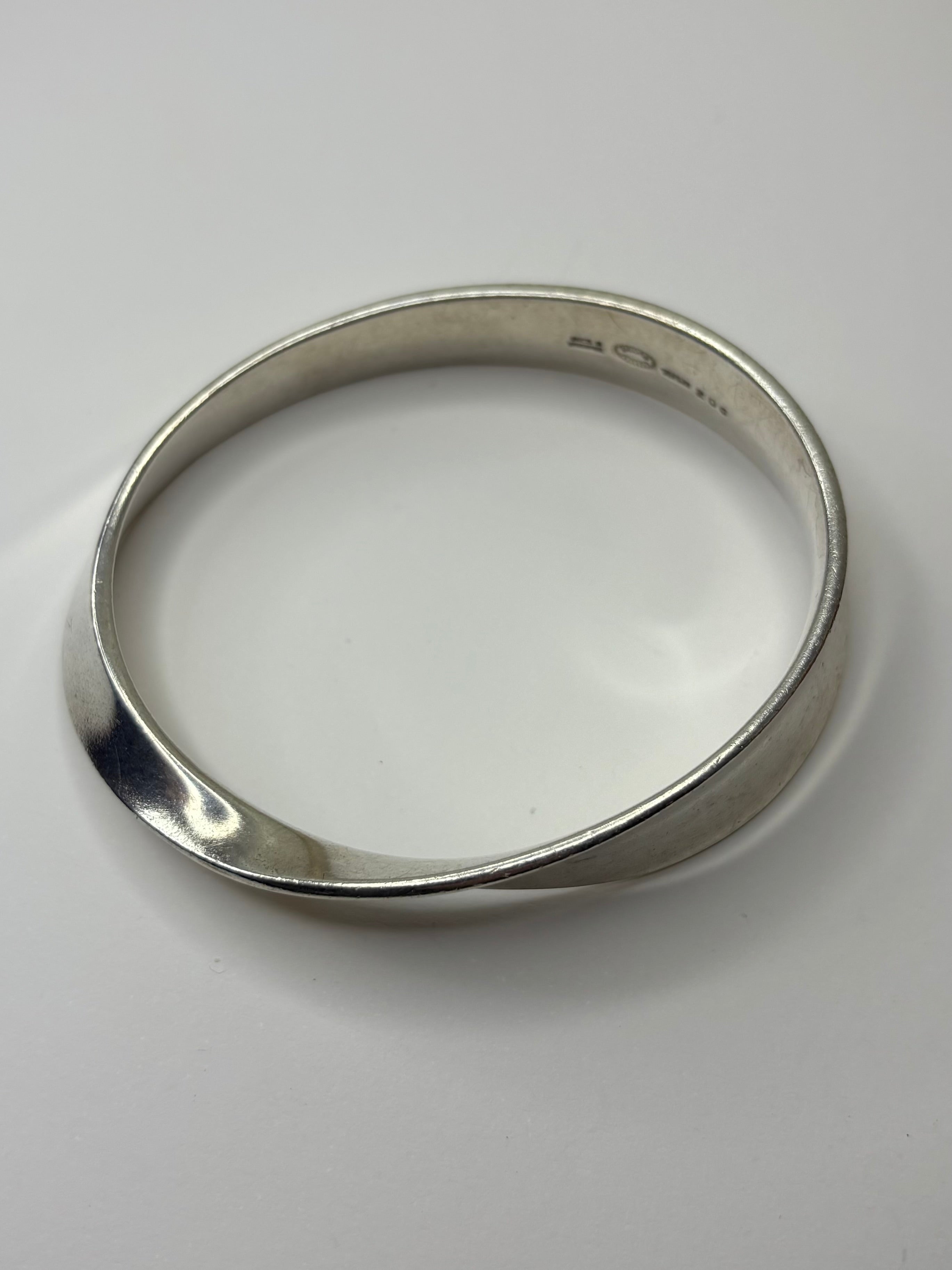 Georg Jensen 206 925 Sterling Silver Bangle Vivianna Torun