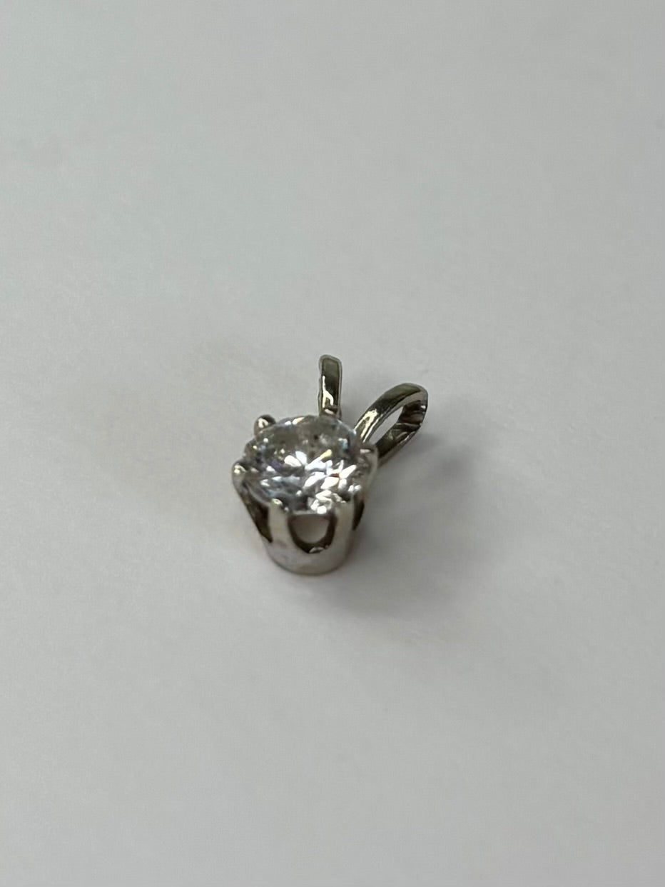 Vintage 14ct Gold 0.25ct Diamond Pendant 0.4g Great Condition