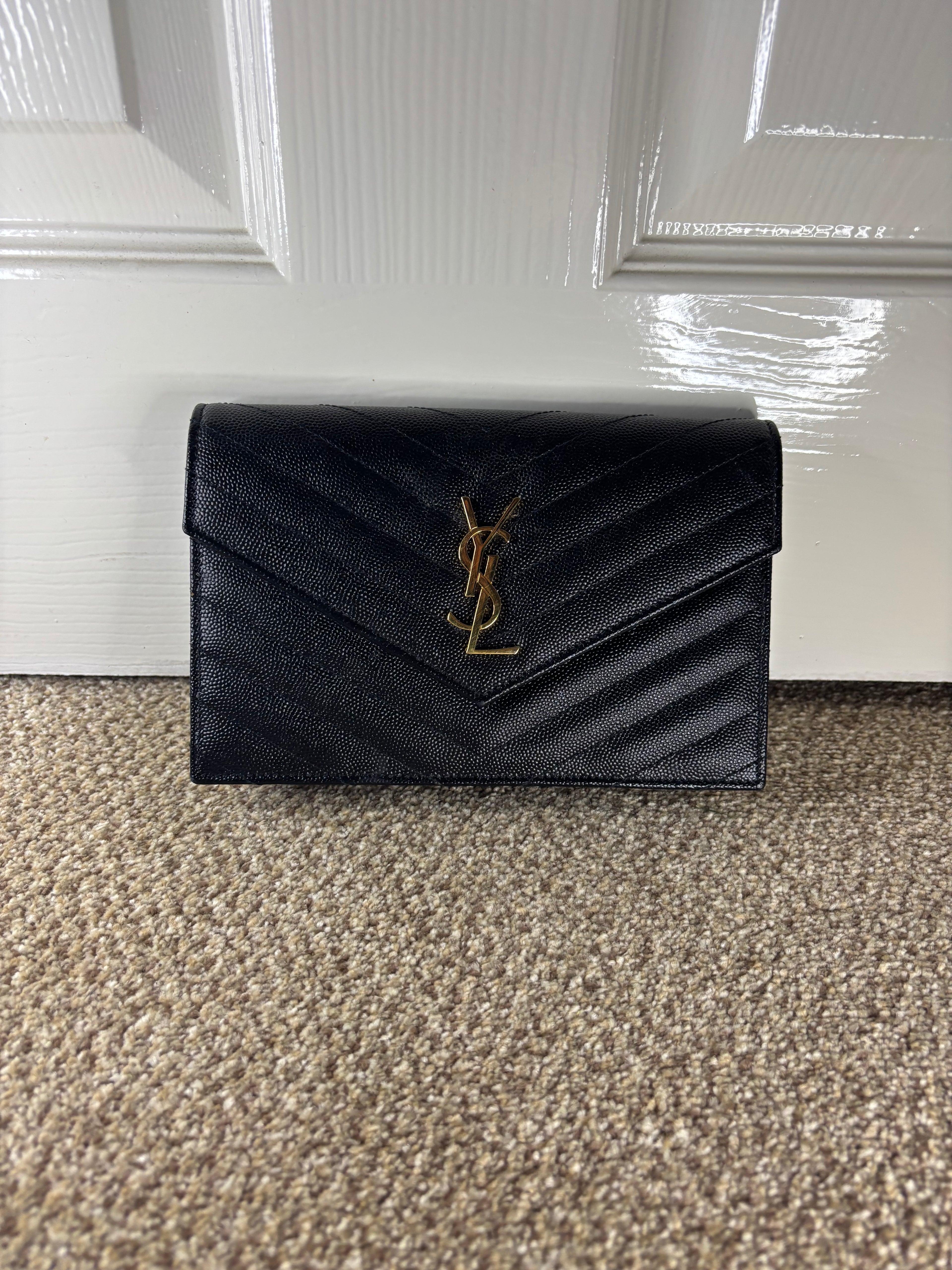 YSL Yves Saint Laurent Cassandre Envelope Chain Wallet Excellent Condition