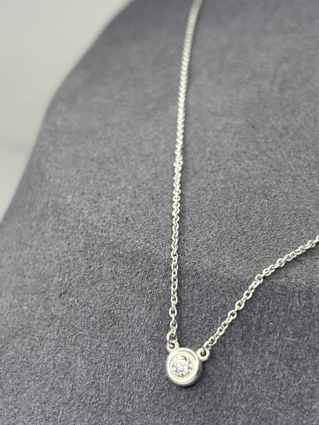 Tiffany & Co. Elsa Peretti 0.07ct Diamonds By The Yard 925 Sterling Silver Necklace 1.7g
